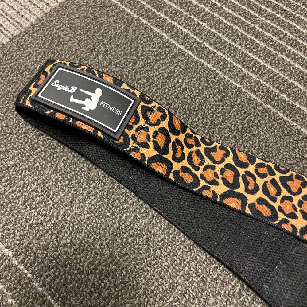 Suzie B Medium-Heavy Long band